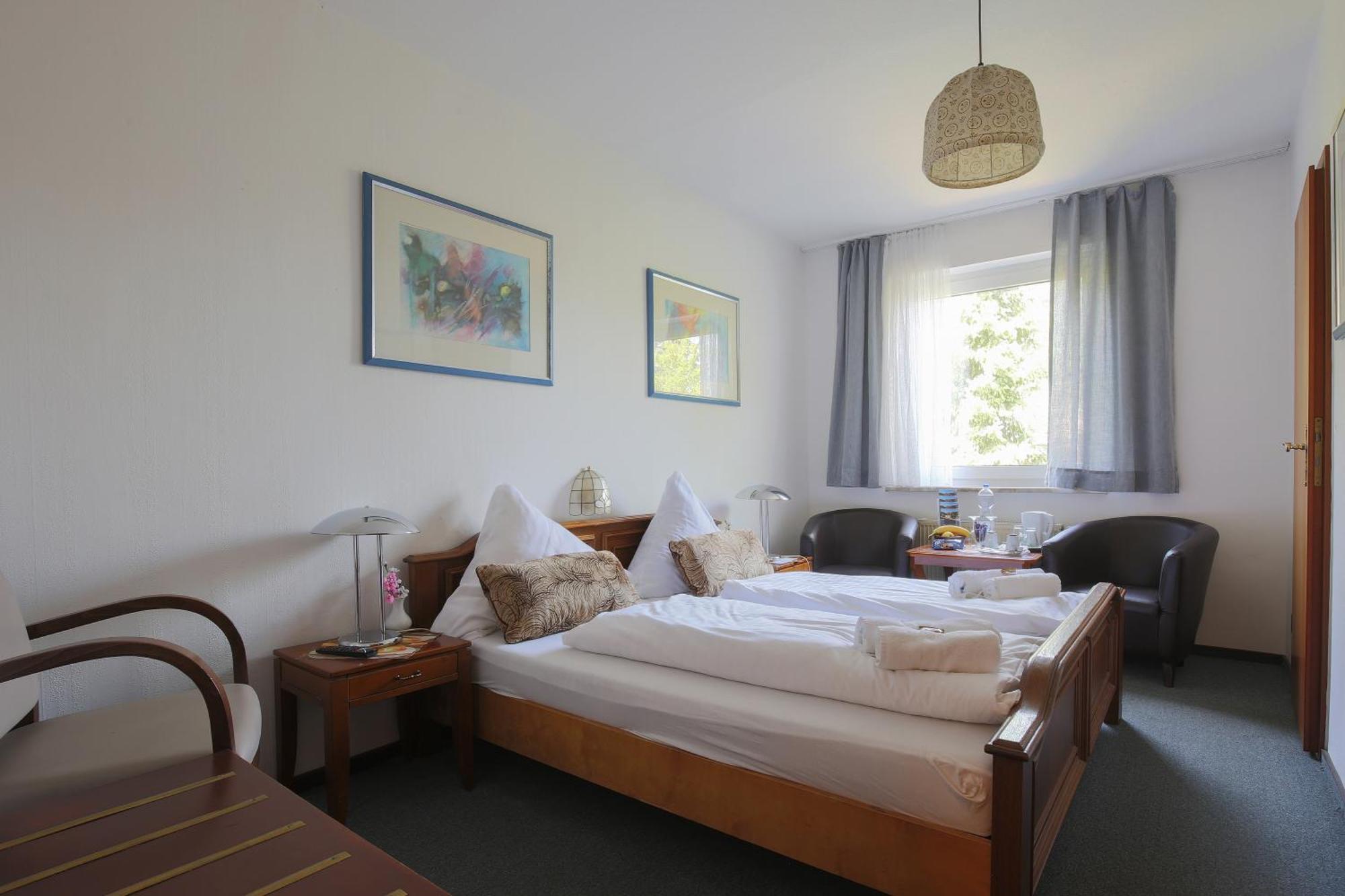 Historisches Rathaus Hotel *